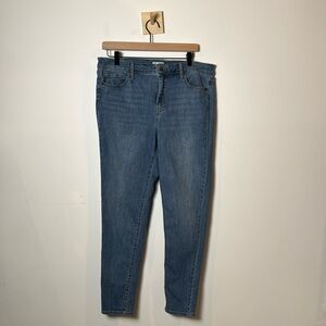 Jessica Simpson Women’s Skinny Jeans size 14